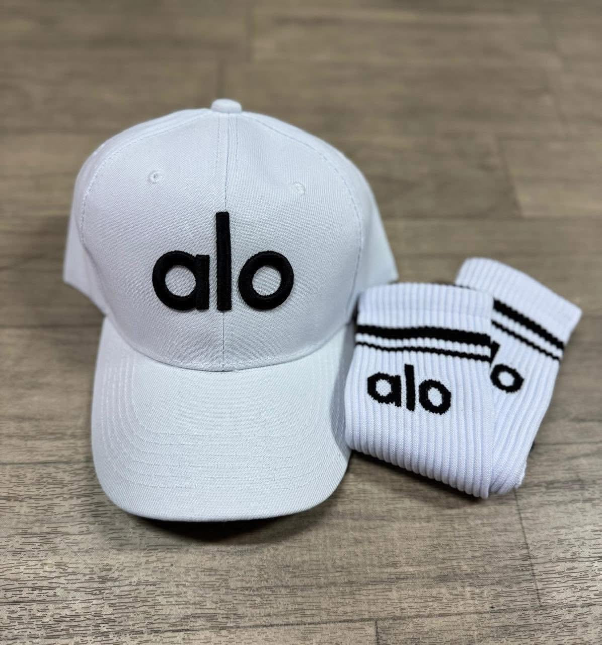 Set de gorra y medias