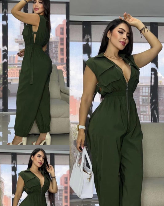 Jumpsuit llegando el lunes 5