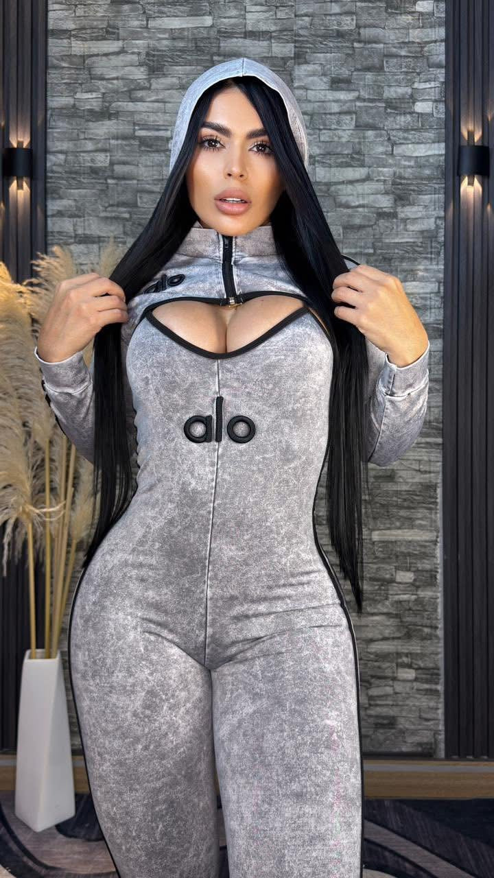 Enterizo bordado calidad premium / llegado el 7 abril