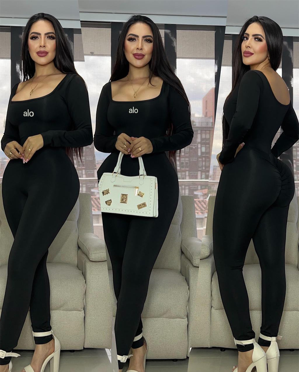 Set ✔️, one side, Amor da Super bien al cuerpo